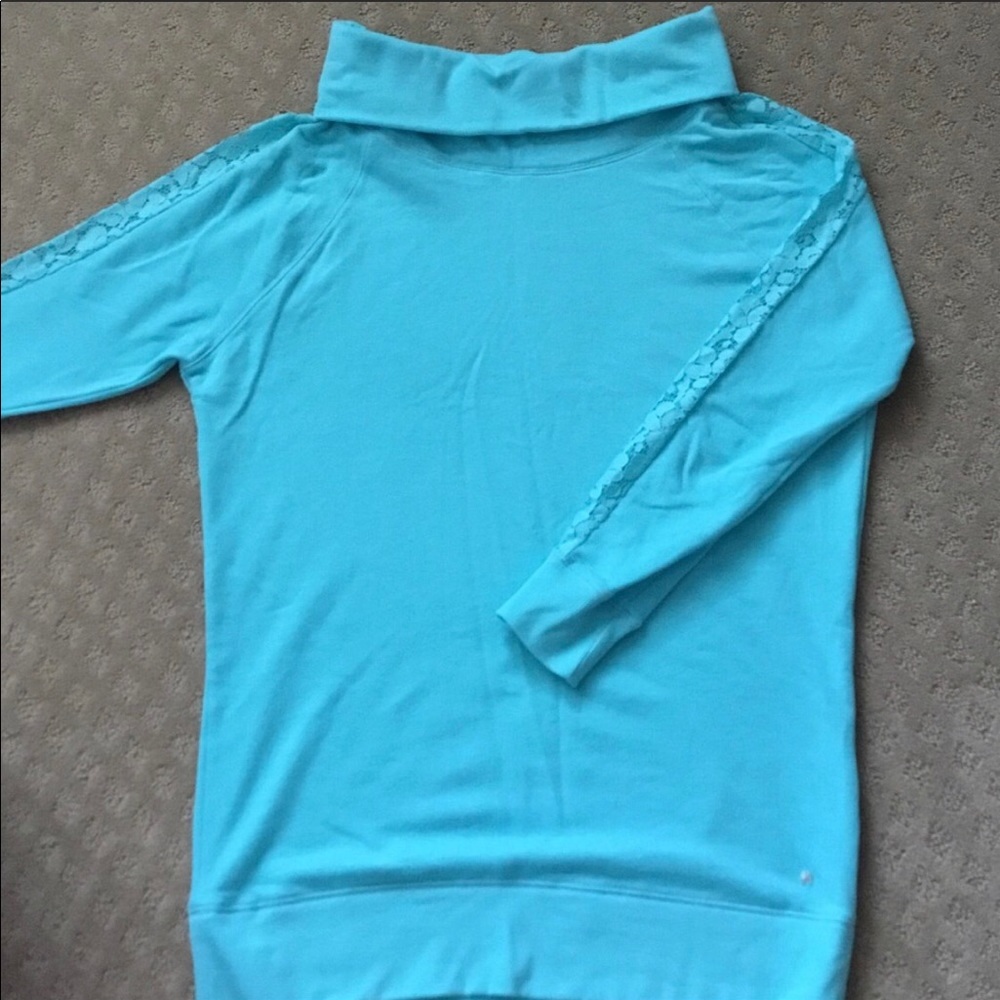 Stylish Victoria’s Secret Top